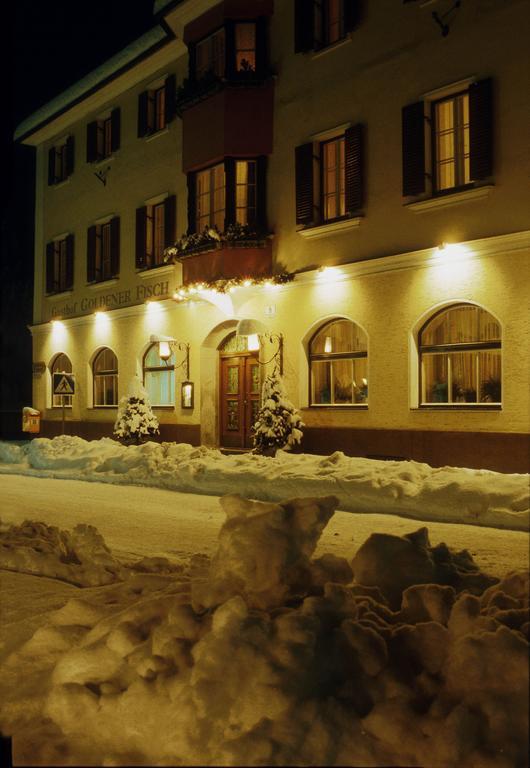 Gasthof Goldener Fisch Lienz Exteriér fotografie